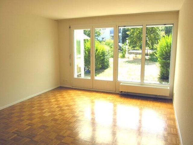 Penthouse with terrace in a beautiful development in the green area