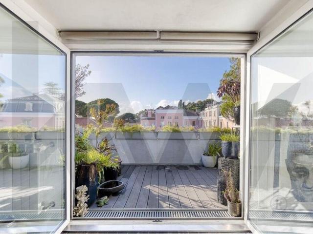 Penthouse T1 com terraço e vista rio em Belém
