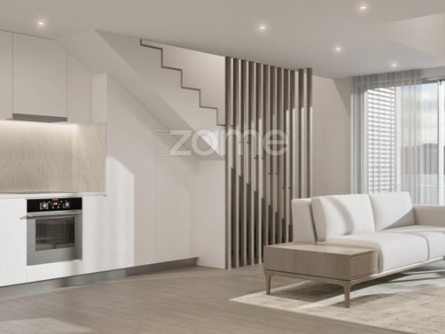 Penthouse T1 Duplex com Terraço e Varanda a Nascente a 5 min do Porto