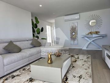 Penthouse T2 de Luxo na Praia da Rocha – Vista Panorâmica Única