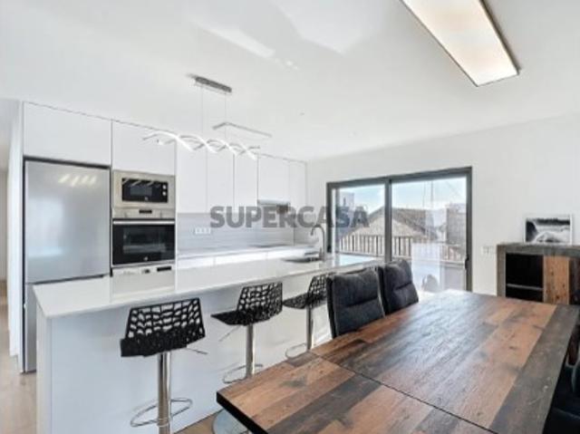 Penthouse T2 Exclusiva com Amplas Varandas e Vista Rio Vila Real de Santo António