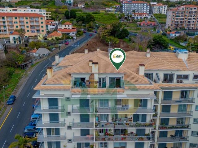 Penthouse T2 no Caniço