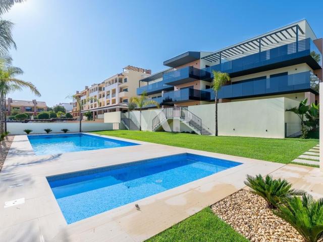 Penthouse T2 perto dos campos de golfe, Vilamoura 126m² Quarteira