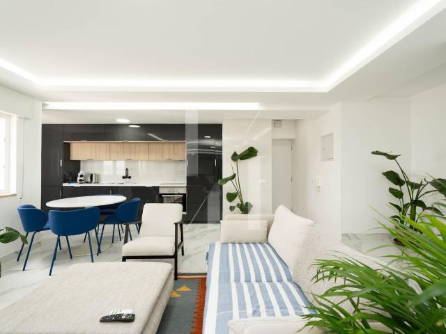 Penthouse T2 renovada com terraço, em Portimão 74m² Portimão
