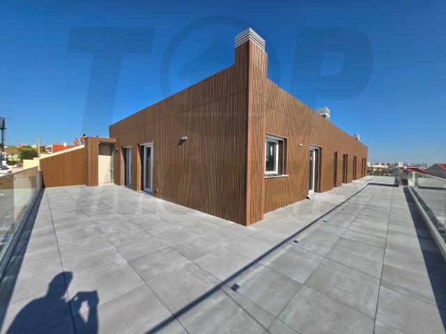 Penthouse T2 Via Rara, Santa Iria de Azóia 525.000€