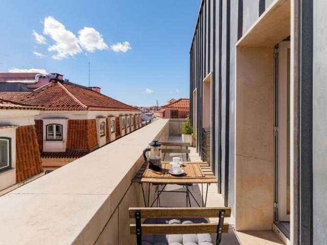 Penthouse T3+1 com varanda e garagem 160m² Misericórdia
