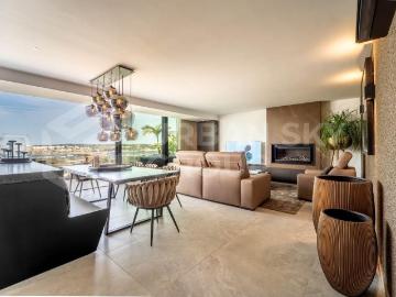 Penthouse T3+1 com vista sobre a Marina de Portimão 102m² Portimão