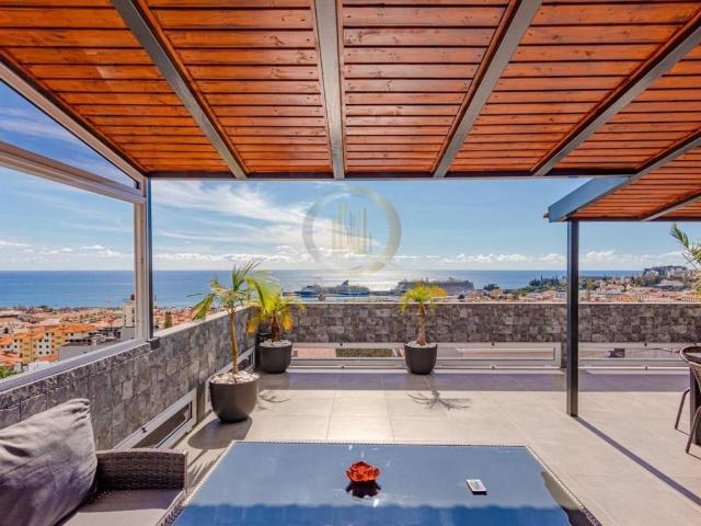 Penthouse T3 de Luxo Centro do Funchal 100m² Santa Luzia Funchal