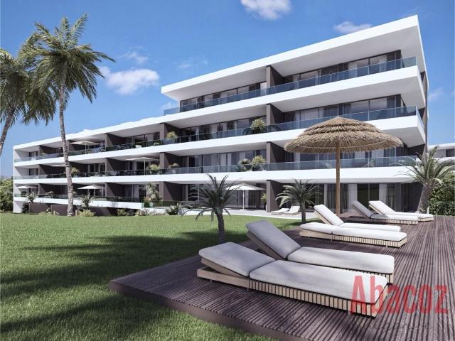 Penthouse T3 De Luxo Com Jacuzzi E Vista Mar Fase 2 153m² Lagos