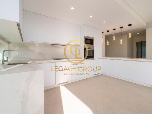 Penthouse T3 de luxo com vista mar – Quarteira