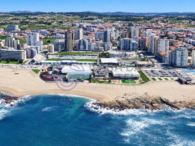 PENTHOUSE T3 DUPLEX | VISTAS DE MAR | 120 m² DE TERRAÇOS