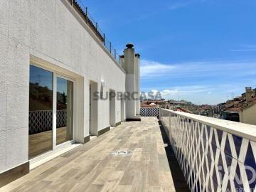 PentHouse T3 em Arroios de 143 m²