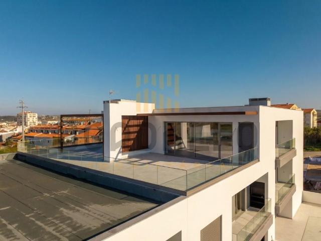 Penthouse T3 Lourinhã Novo c/terraço 231m² da Lourinhã e Atalaia