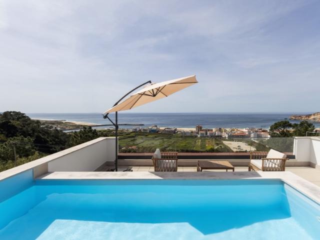 Penthouse T3 para Arrendamento Anual com Terraço Privado em Pederneira | Nazaré