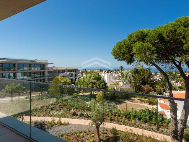 Penthouse T4