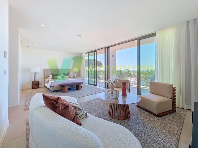 Penthouse T4 com Roof Top Exclusivo em Resort de Luxo no Algarve Carvoeiro