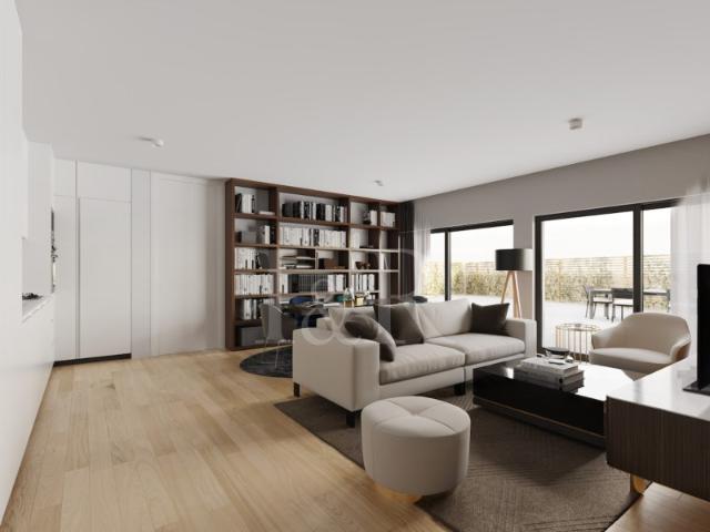 Penthouse T4 com terraço e estacionamento em Cacilhas, Almada
