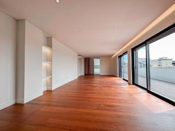 Apartamento para alugar em Matosinhos - Garagem