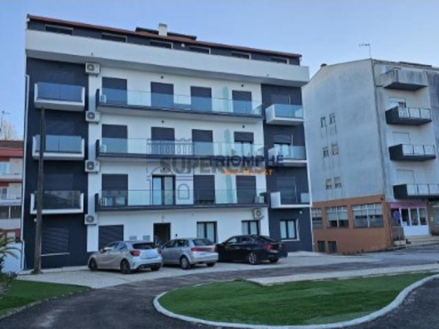 Penthouse T4 de Luxo em Fátima Exclusividade e Conforto
