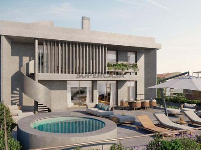 Penthouse T4 Duplex de Exceção com Jacuzzi Privativo | Condomínio de Luxo | Boavista Porto