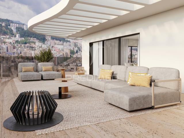 Penthouse T4 no Empreendimento Lux Tower