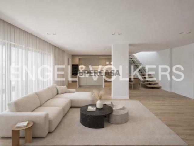 Penthouse T5 Exclusiva com Terraço e Piscina Faro