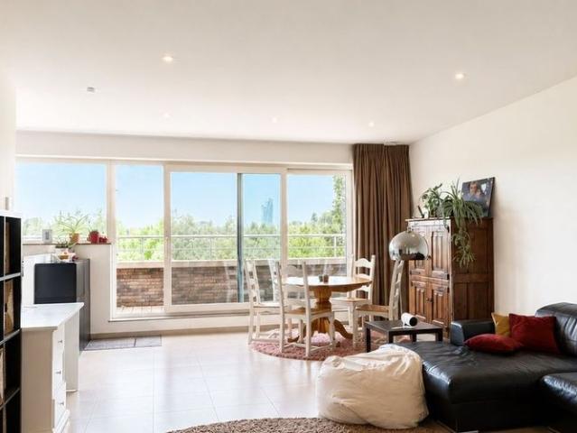 Penthouse te huur in Zwijnaarde voor € 1.195 met 2 slaapkamers