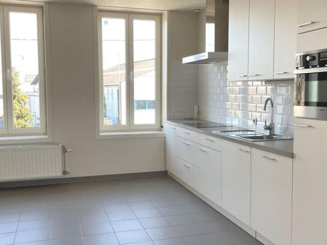 Penthouse te huur in Bavikhove voor € 700 met 2 slaapkamers