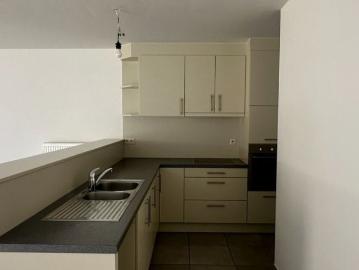 Penthouse te huur in Evergem voor € 835 met 2 slaapkamers