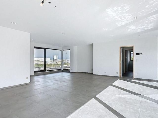 Penthouse te huur in Koekelare voor € 1.150 met 4 slaapkamers