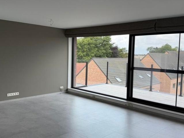 Penthouse te huur in Kortessem voor € 1.000 met 2 slaapkamers