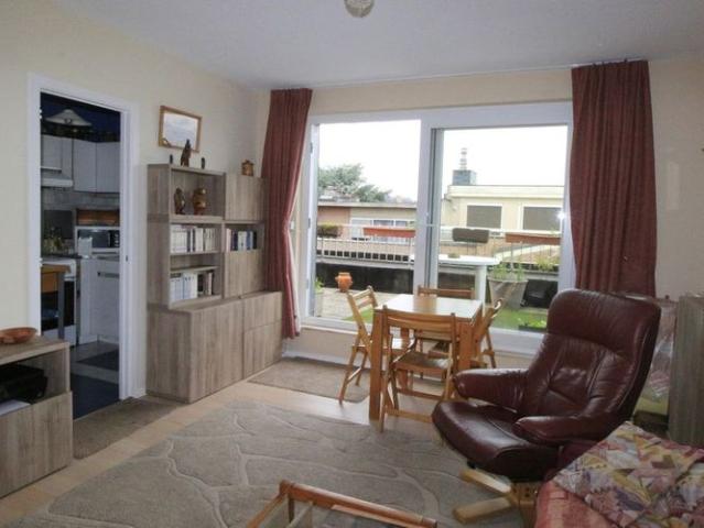 Penthouse te huur in Kraainem voor € 1.050 met 1 slaapkamer