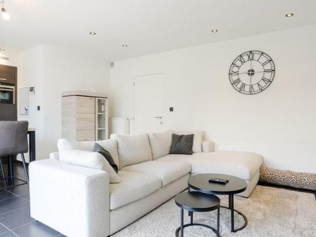 Dakappartement te huur in Lovendegem voor € 925 met 2 slaapkamers