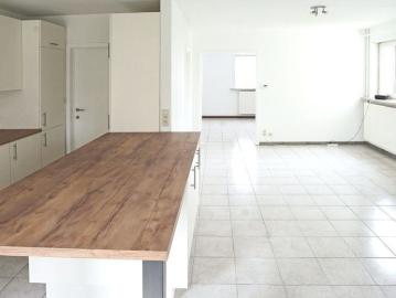 Penthouse te huur in Melle voor € 800 met 2 slaapkamers