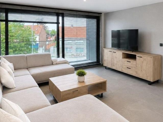 Penthouse te huur in Meulebeke voor € 795 met 3 slaapkamers