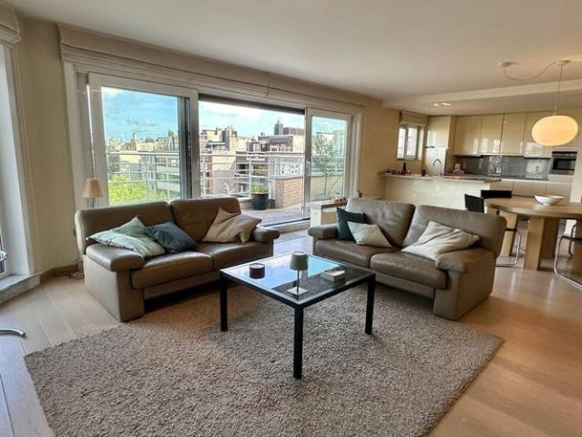 Penthouse te huur in Oostende voor € 1.350 met 2 slaapkamers