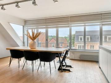 Penthouse te huur in Retie voor € 1.750 met 3 slaapkamers