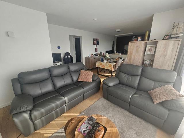 Penthouse te huur in Sint Pieters Leeuw
