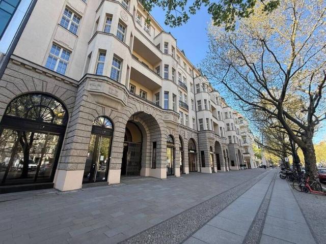PenthouseMaisonette, Seitenstraße Ku´Damm,7 Zimmer mit Terrasse