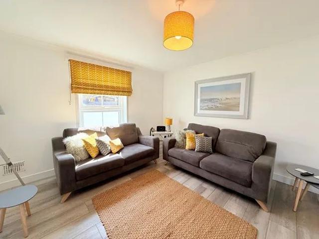 Pentire, Newquay, TR7