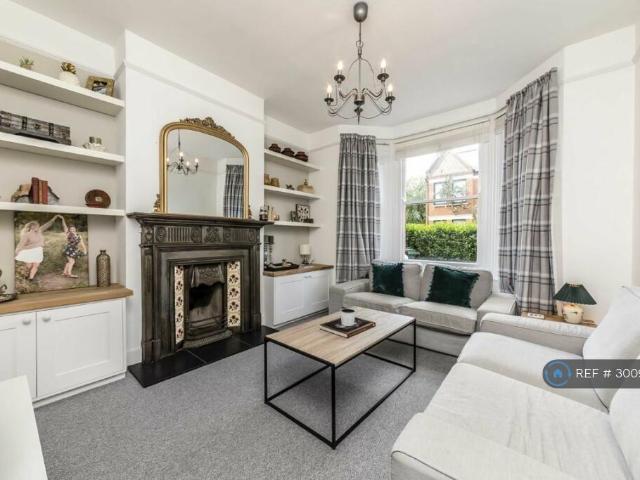 Pentney Road, London, SW12 4 bed terraced house to rent £5,000 pcm £1,154 pw