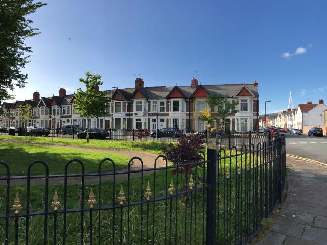 Pentre Gardens, Grangetown, Cardiff CF11, 4 bed terraced house to rent, £1,900 pcm | PrimeLocation