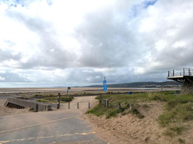 Pentre Doc Y Gogledd, Llanelli SA15, 2 bed flat to rent, £875 pcm | PrimeLocation