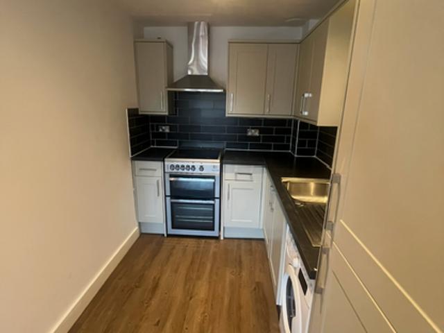 Pentyrch Street, Cardiff CF24, 2 bed flat to rent, £1,100 pcm | PrimeLocation