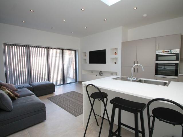 Pentyrch Street, Cardiff CF24, 6 bed terraced house to rent, £3,870 pcm | PrimeLocation