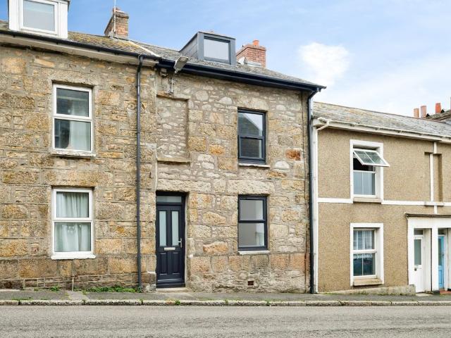 Penwith Street, Penzance TR18, 2 bed property to rent, £1,300 pcm | PrimeLocation