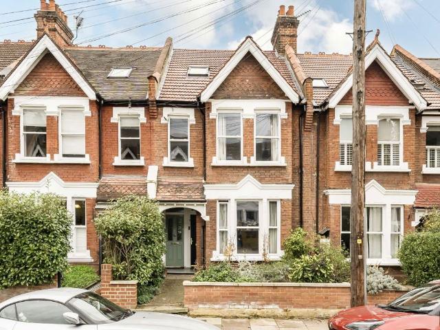 Penwortham Road, Tooting SW16, 3 bed maisonette to rent, £2,300 pcm | PrimeLocation