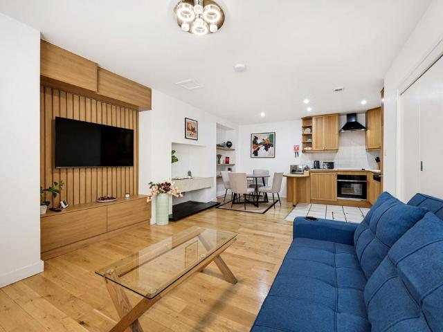 Penywern Road, Earls Court, London, SW5 1 bed flat to rent £3,500 pcm £808 pw