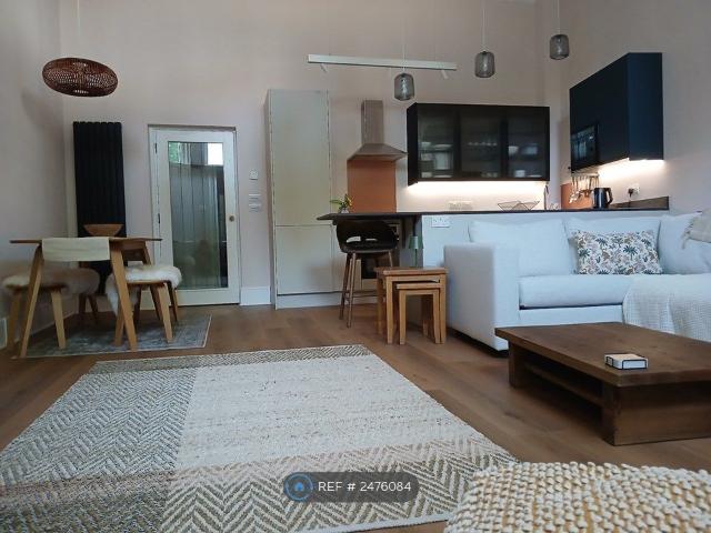 Penywern Road, London SW5, 1 bed flat to rent, £3,500 pcm | PrimeLocation