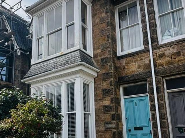 Penzance, Cornwall TR18, 2 bed flat to rent, £975 pcm | PrimeLocation